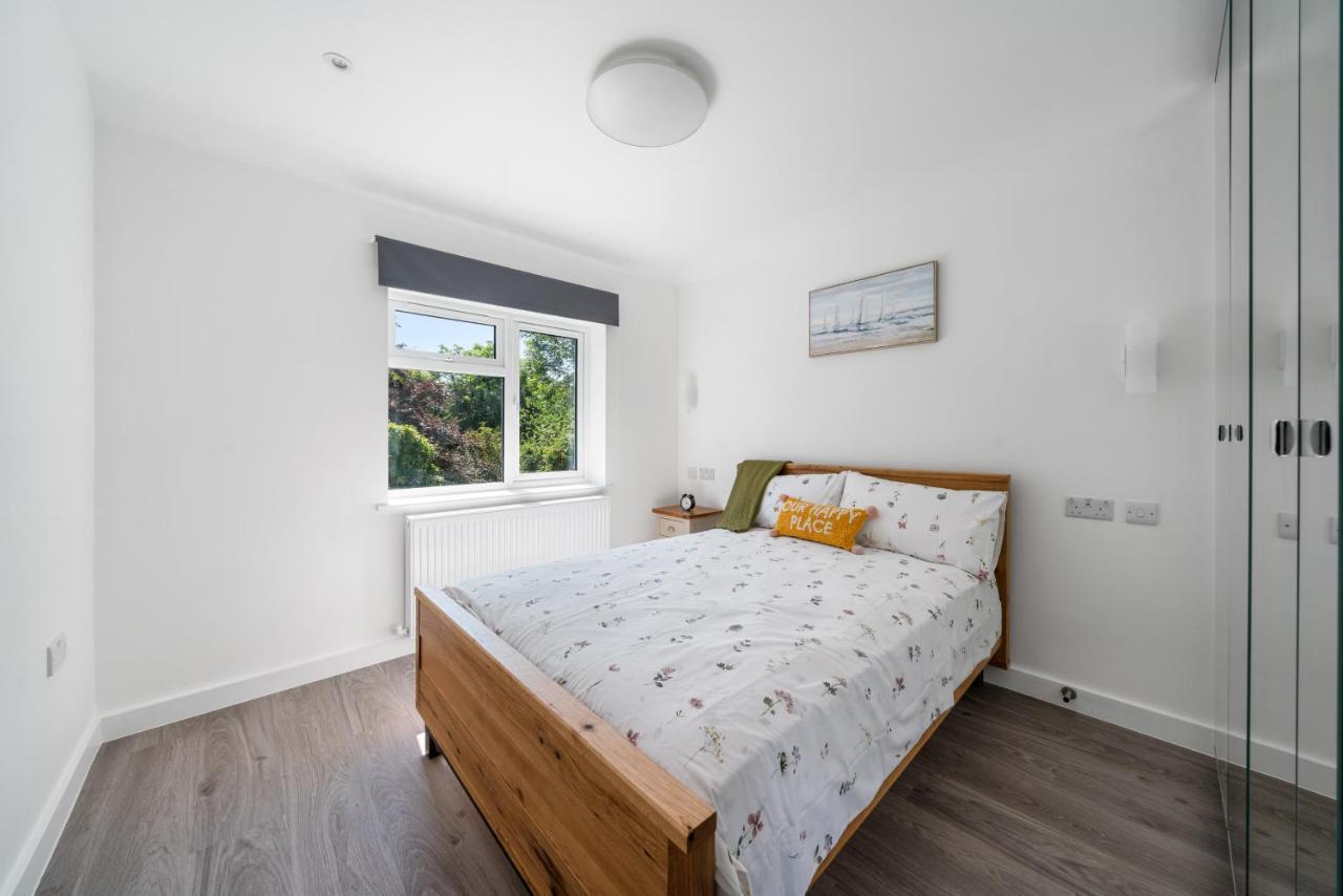 Newly Refurbished 2 Bed Flat Lejlighed Mill Hill Eksteriør billede