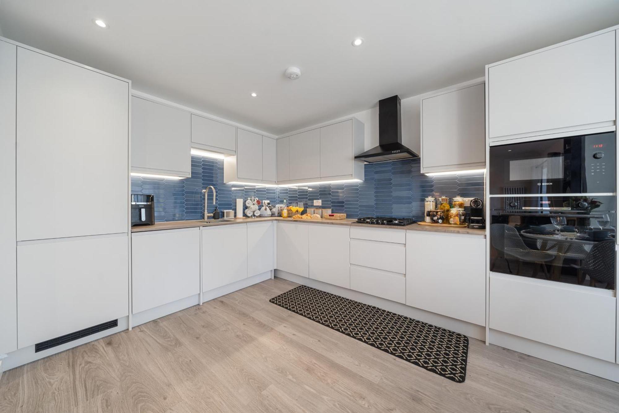Newly Refurbished 2 Bed Flat Lejlighed Mill Hill Eksteriør billede